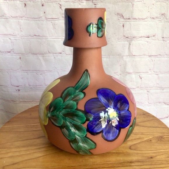 Vintage Hand Painted Pottery Mexican Water Jug with Cup - Picture 4 of 10